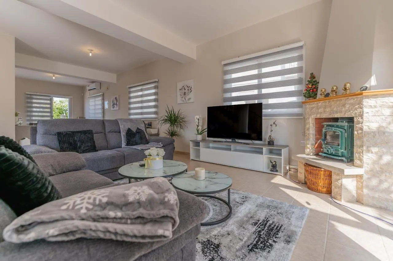 Villa Mespila_ Ayia Napa
