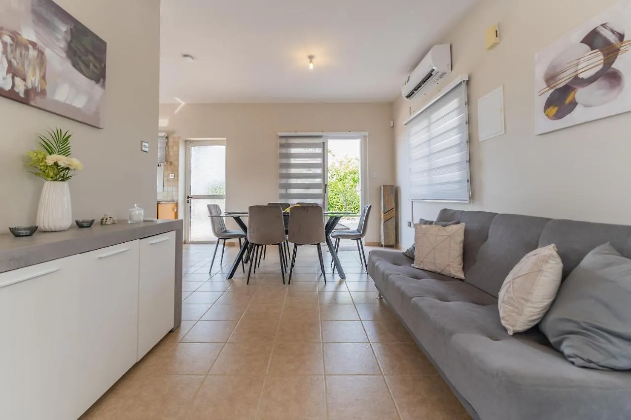 Villa Mespila_ Ayia Napa