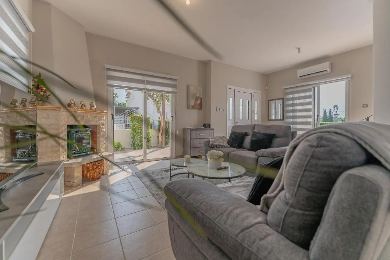 Villa Mespila_ Ayia Napa